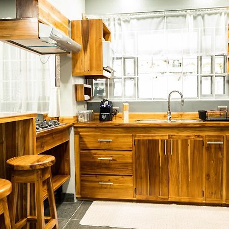 Casa Luz Hotel San Isidro De El General Ngoại thất bức ảnh