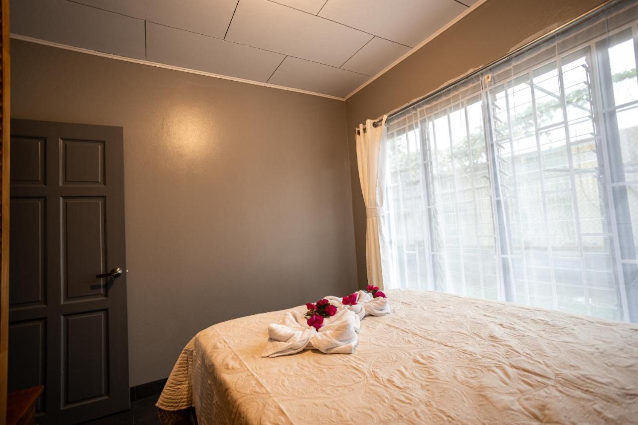 Casa Luz Hotel San Isidro De El General Ngoại thất bức ảnh